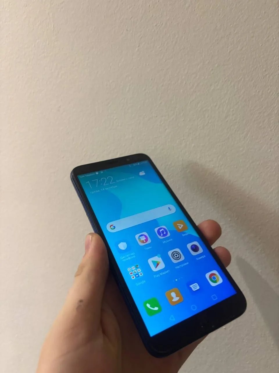 Телефон Huawei Y5 для звонков и интернета 1