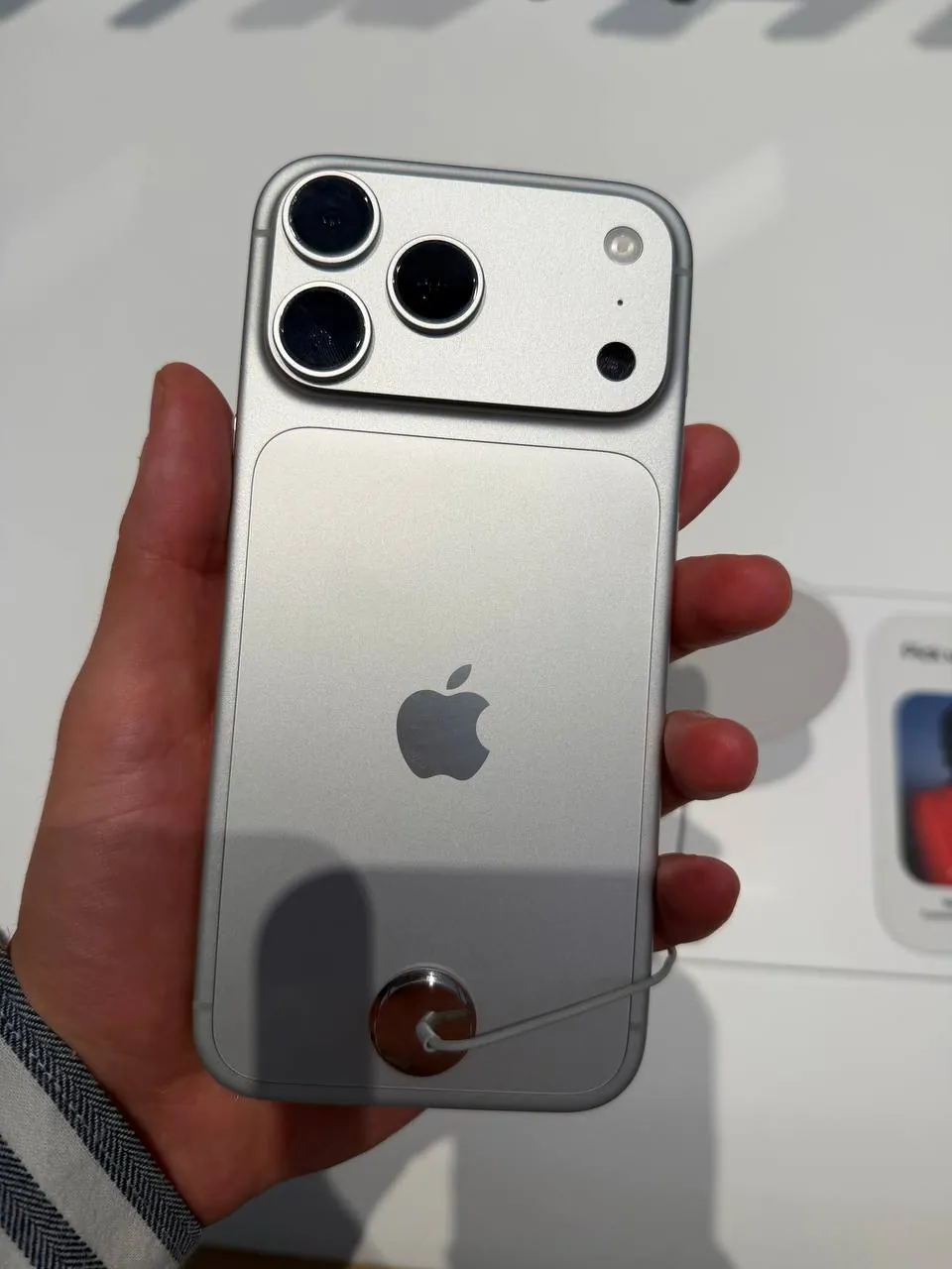 IPhone 18 Pro Max 256 ГБ, eSIM 2