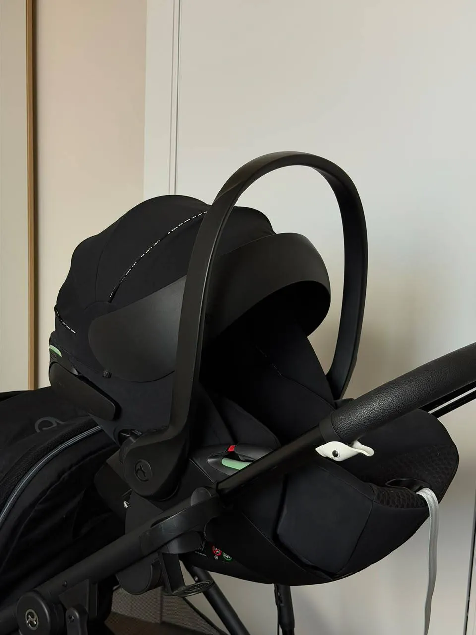 Электрическая коляска Cybex e-Gazelle S для двоих детей 8