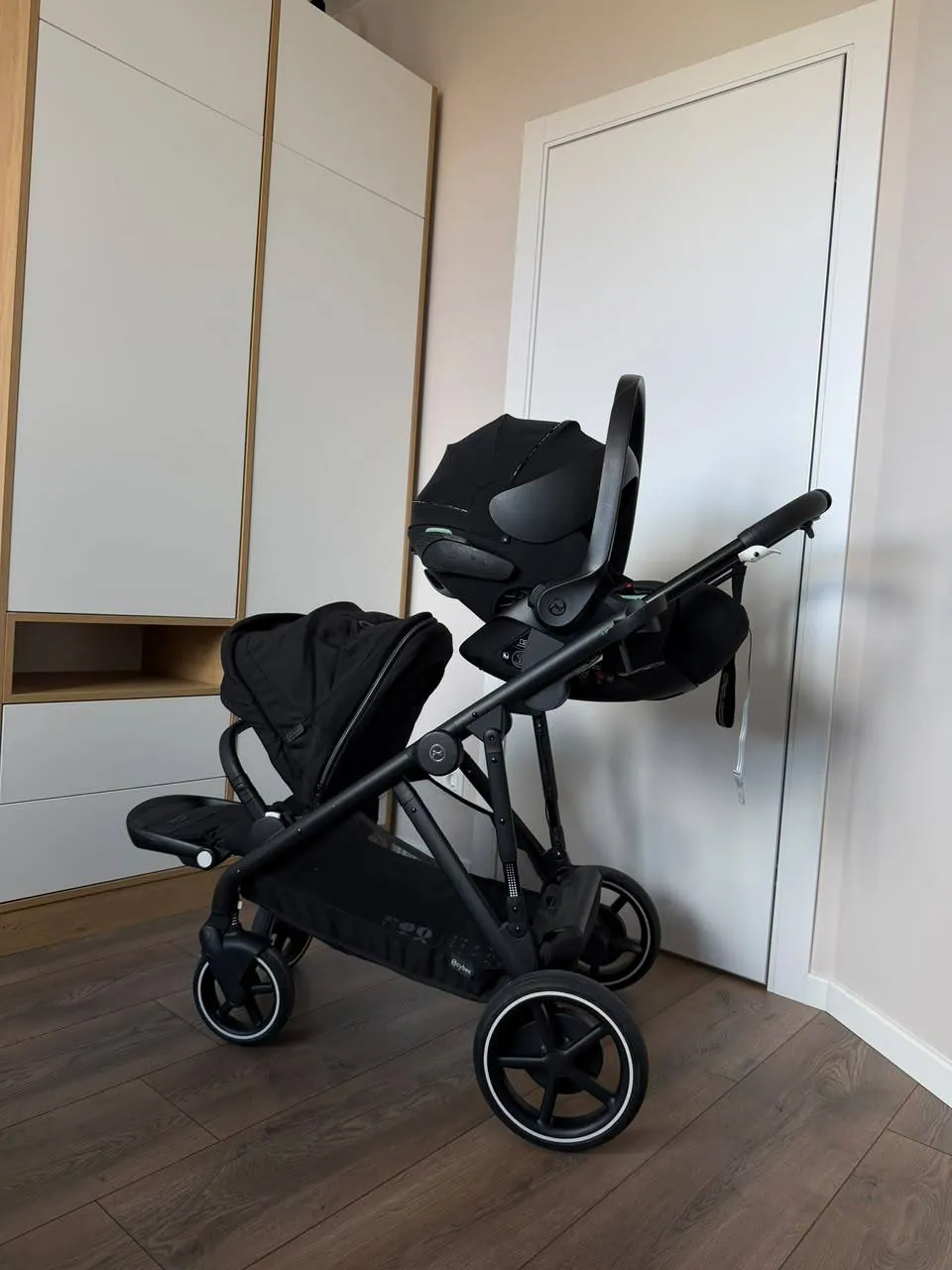 Электрическая коляска Cybex e-Gazelle S для двоих детей 7
