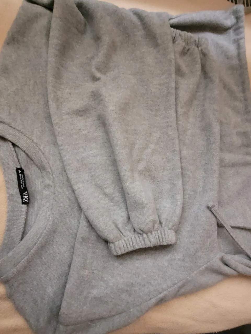 Платья Zara и Topshop у метро Левент 8