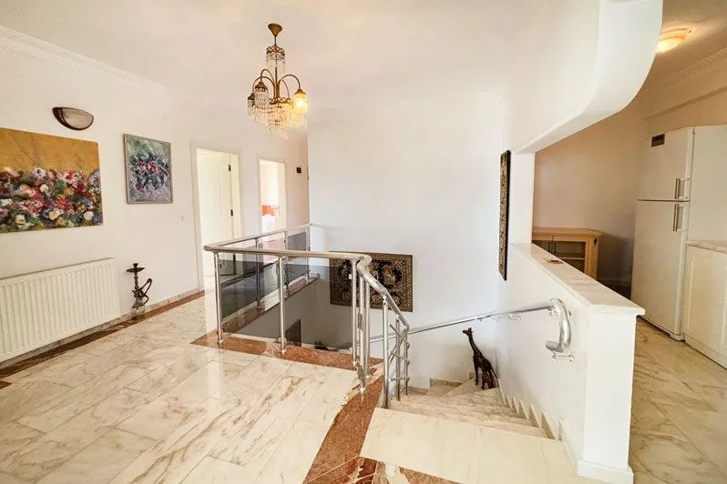Пентхаус 3+2 260 м² в Махмутларе 7