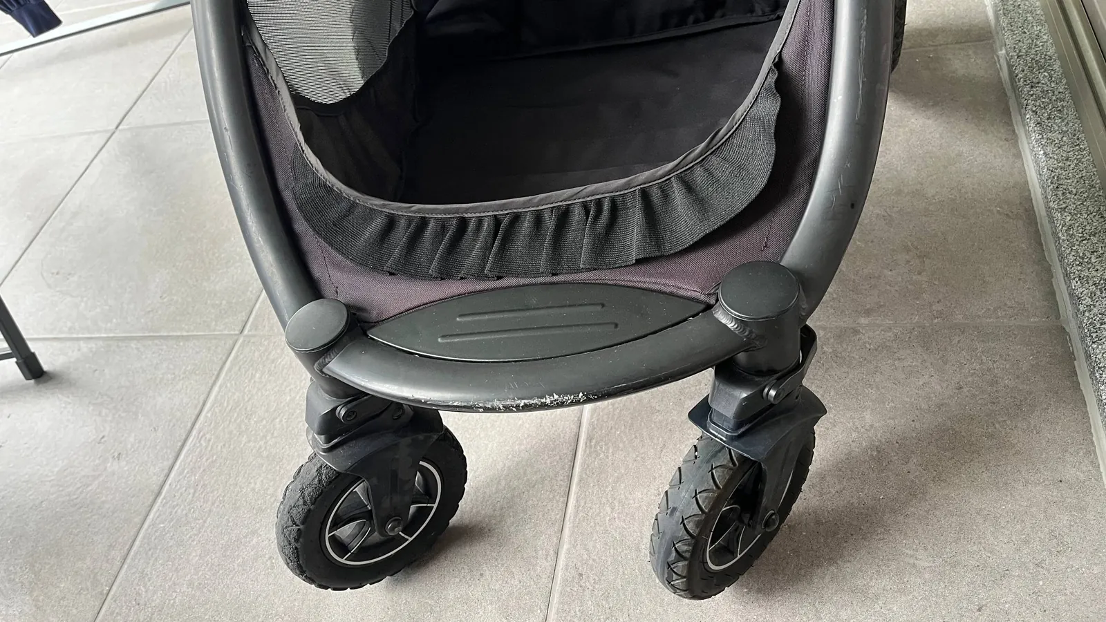 Коляска Joie с автокреслом в Коньялты 5