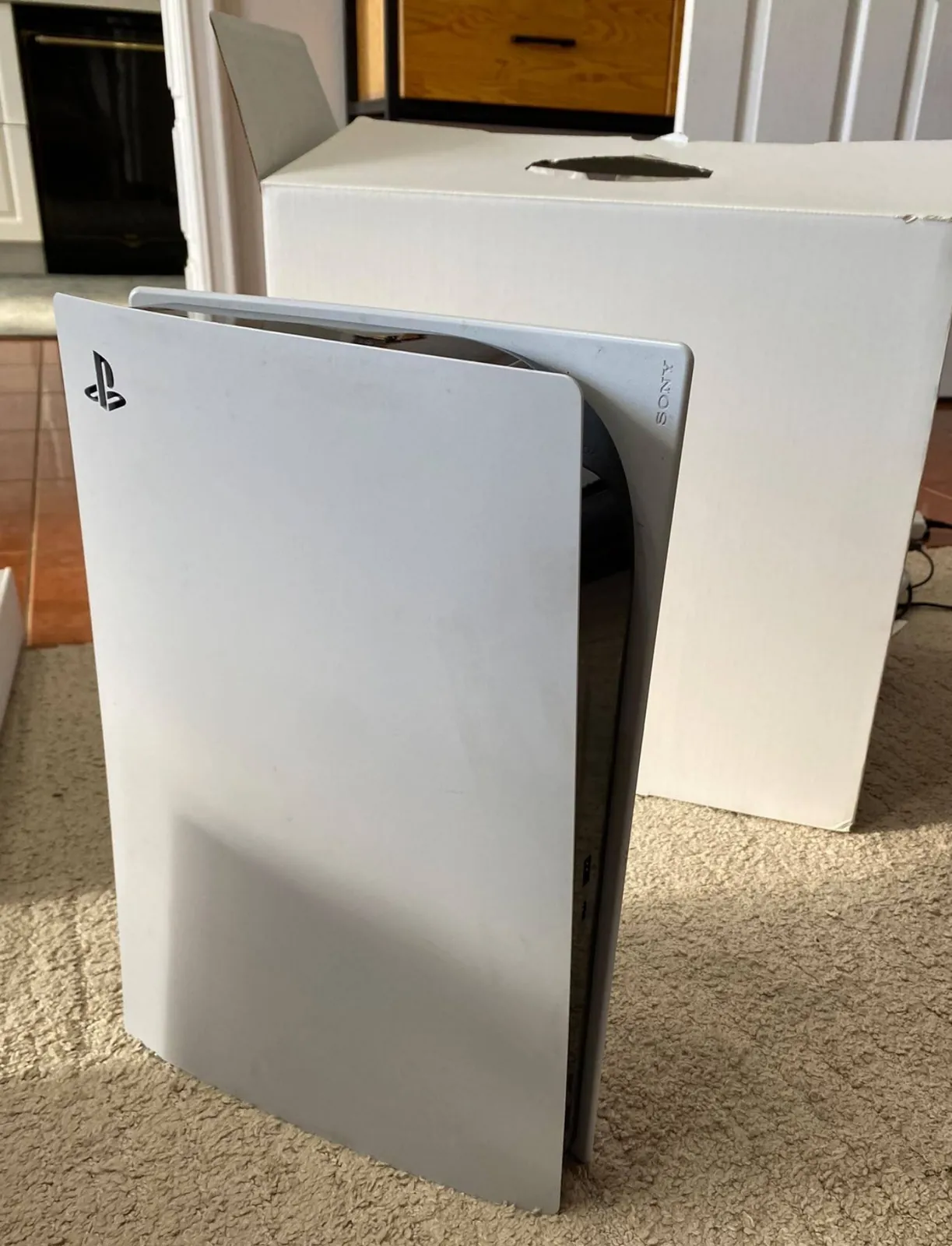 PlayStation 5 белая с DualSense 1