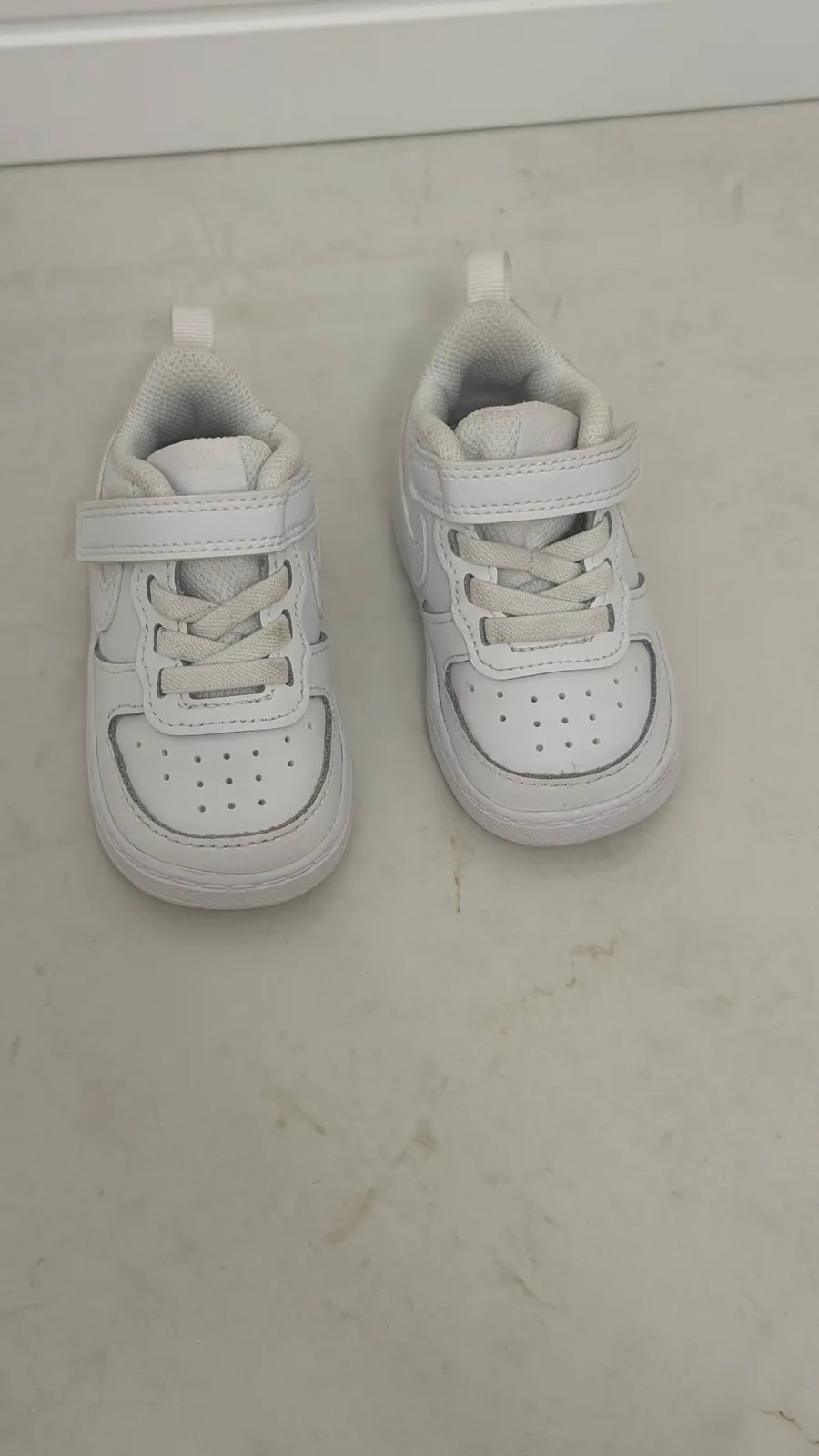 Детские кроссовки Nike и FILA 2