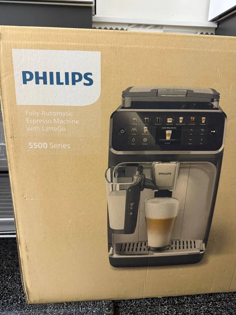Новая кофемашина Philips LatteGo 5500 1