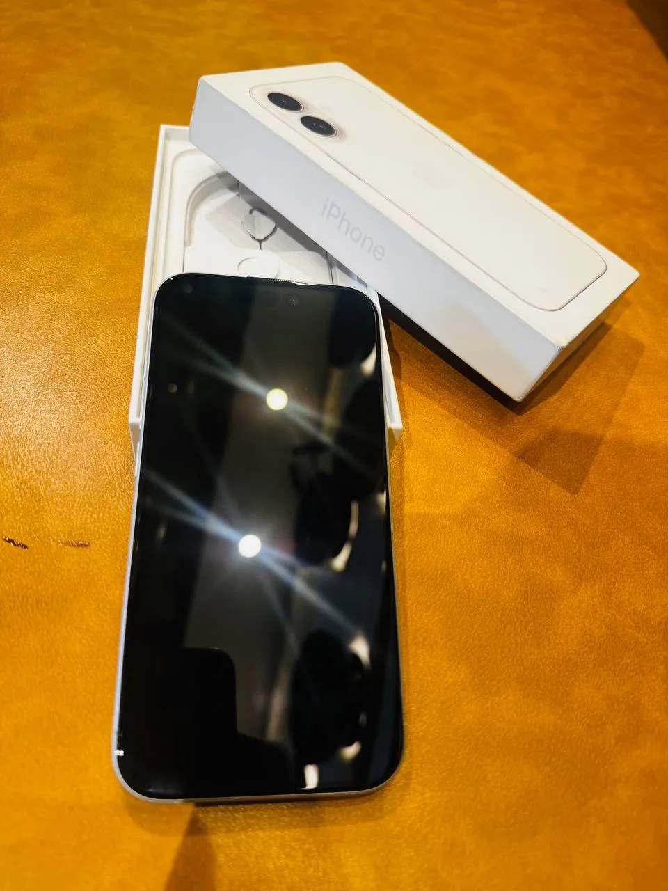 IPhone 16 TR версия с гарантией, батарея 89% 2
