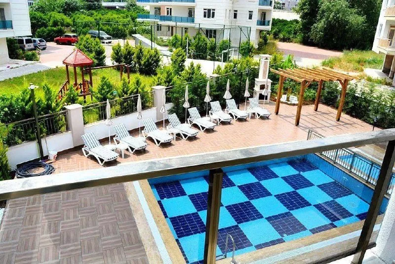 Квартира 1+1 в районе Лиман, Анталия 1