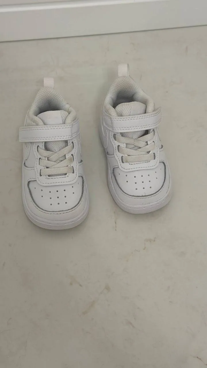Детские кроссовки Nike и FILA 1