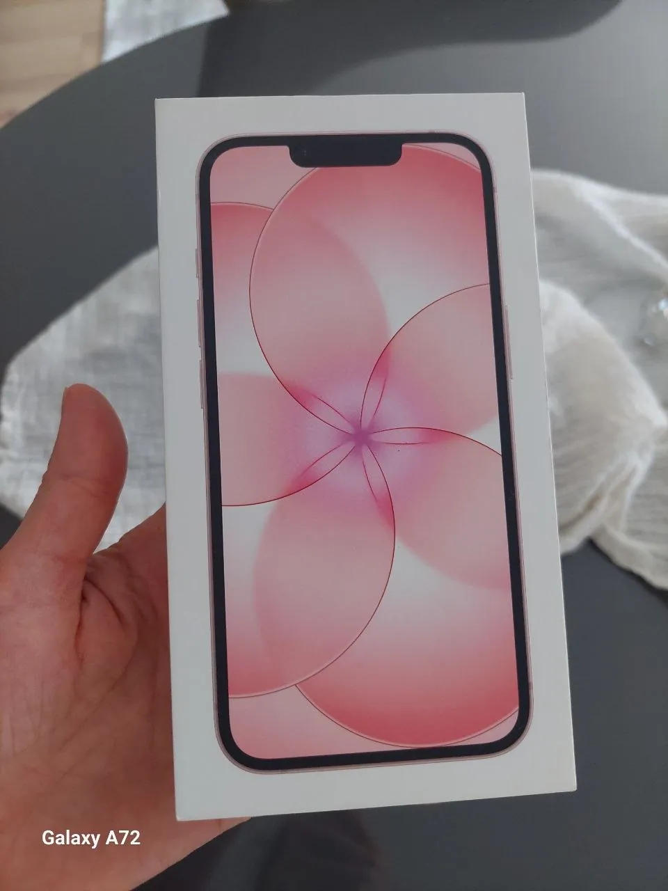 IPhone 17e, новый из США 1