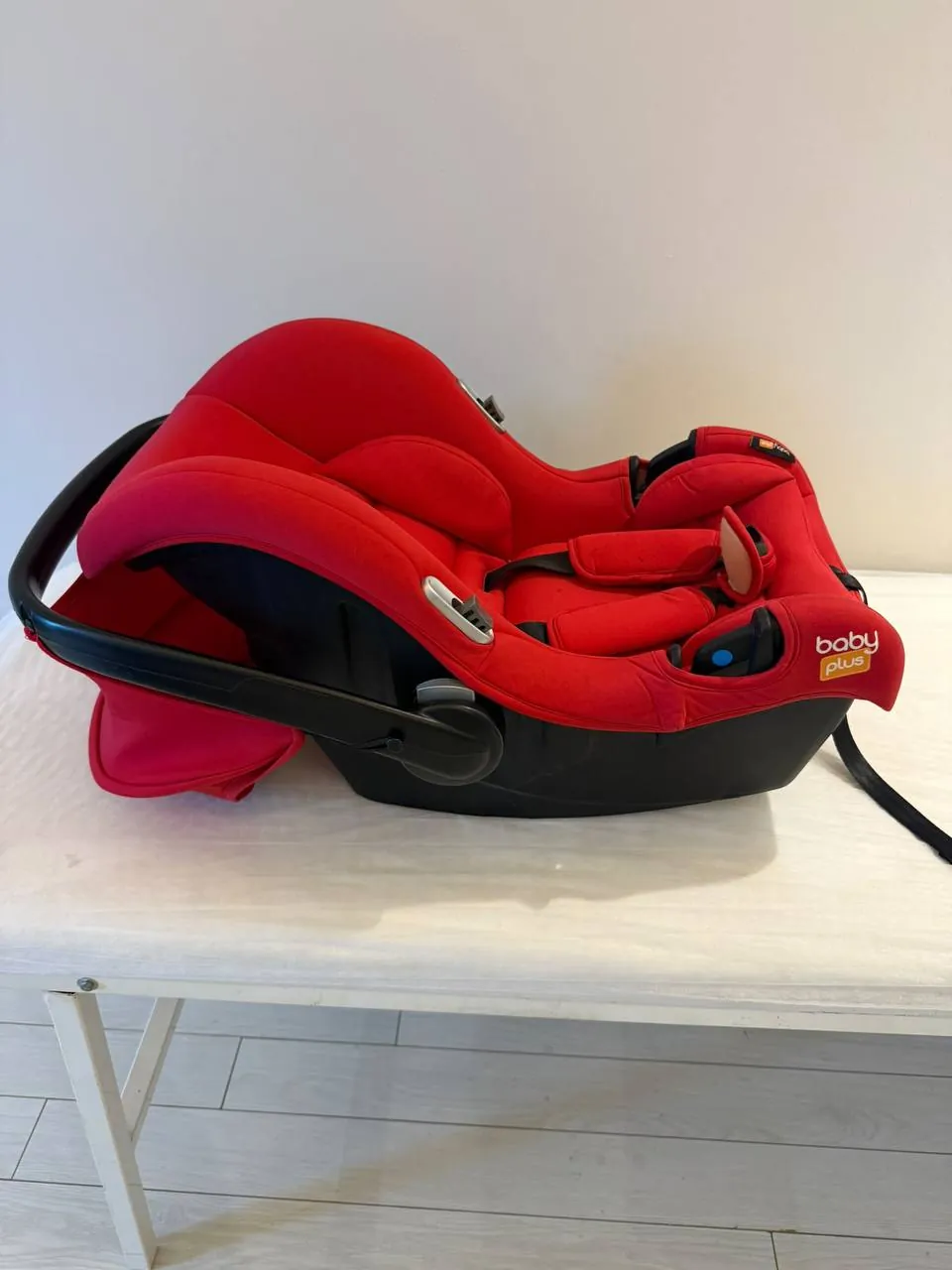 Детская прогулочная коляска Baby Plus 2