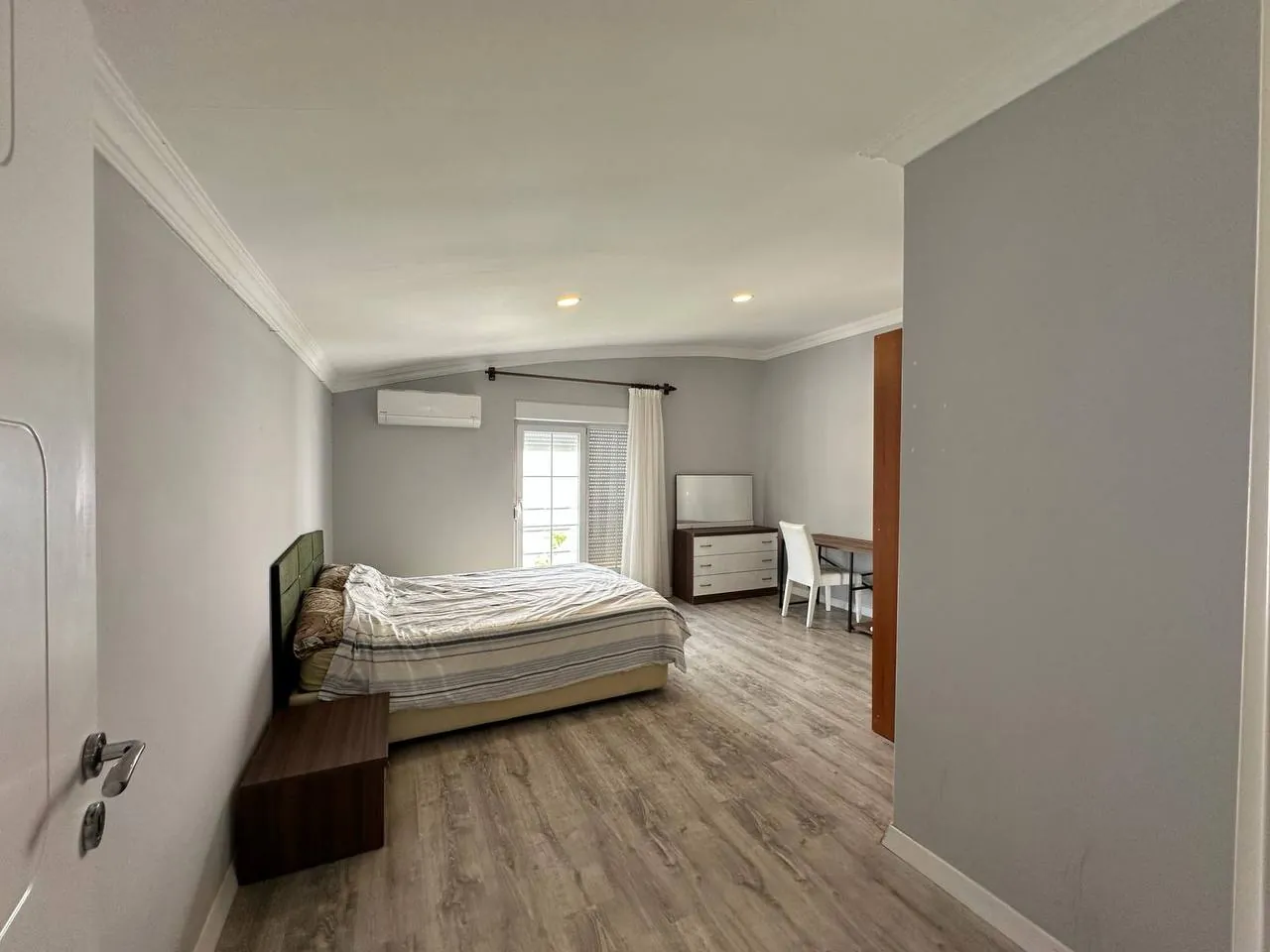 Квартира 1+1 в районе Лара, Анталия 3