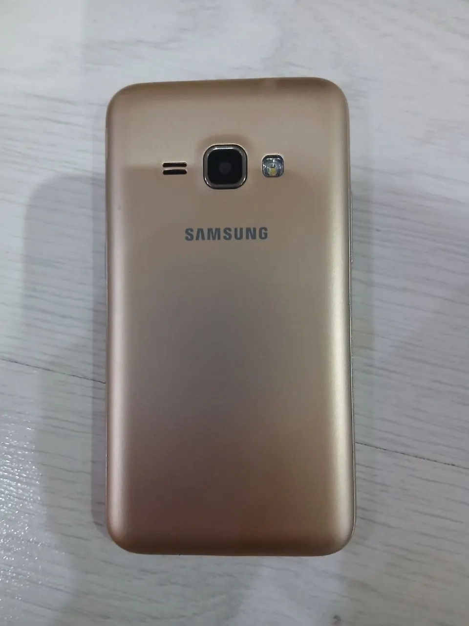 Смартфоны Samsung J1, J5 и Highscreen 4