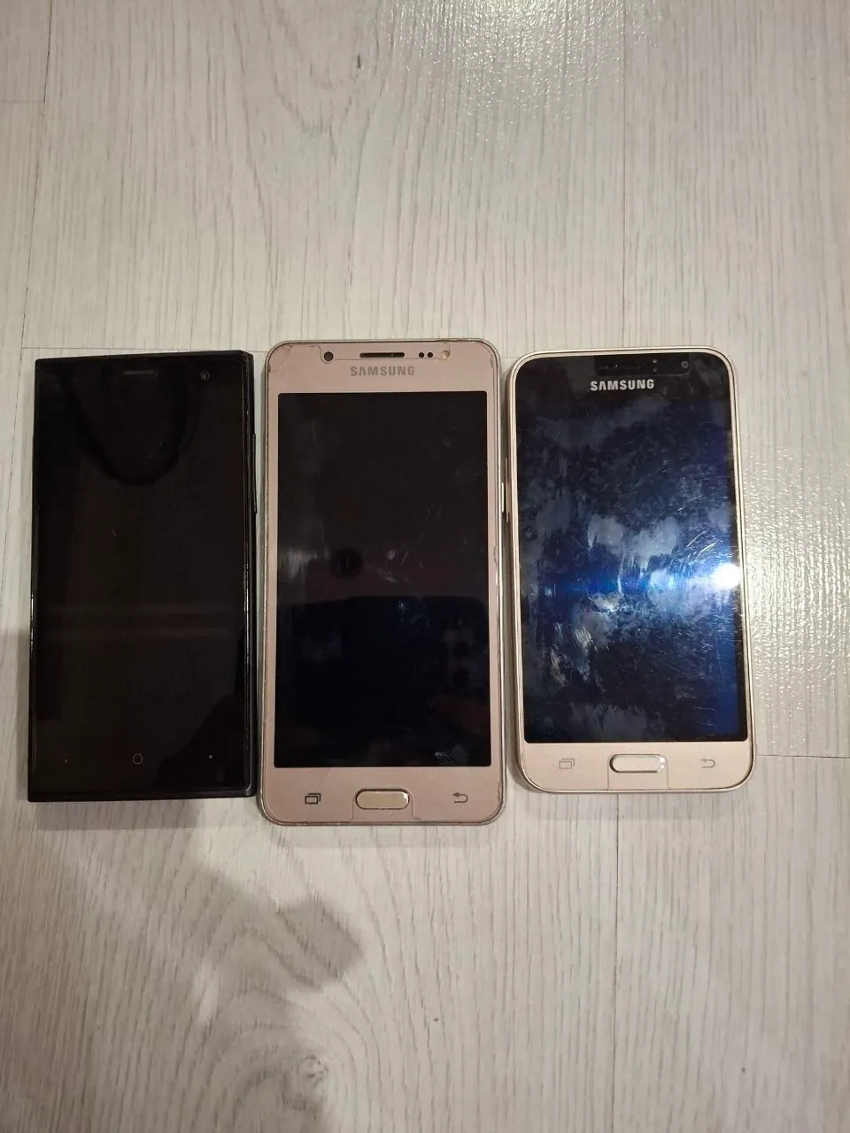 Смартфоны Samsung J1, J5 и Highscreen 1