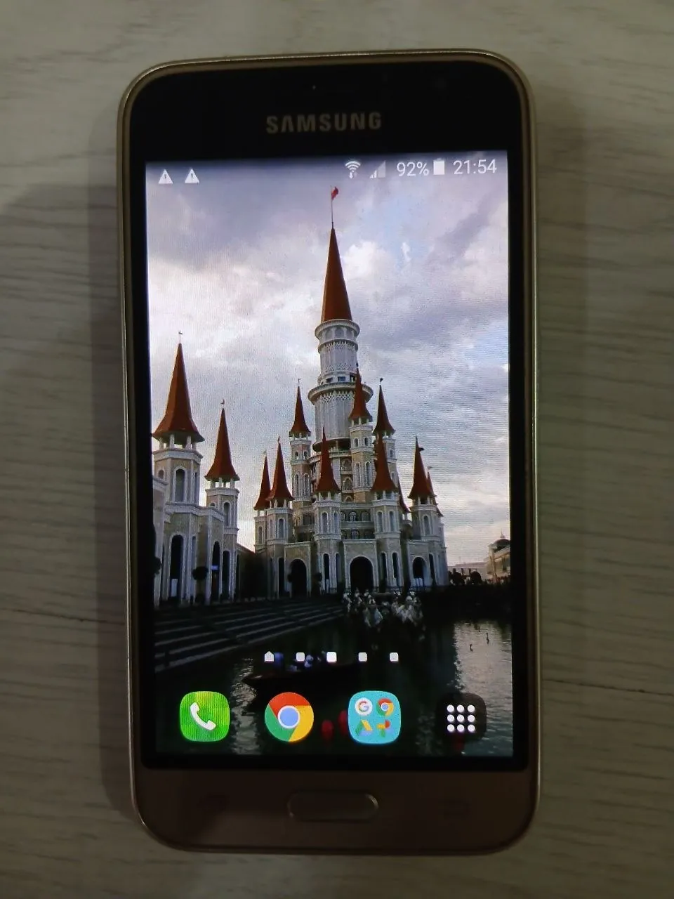 Смартфоны Samsung J1, J5 и Highscreen 3