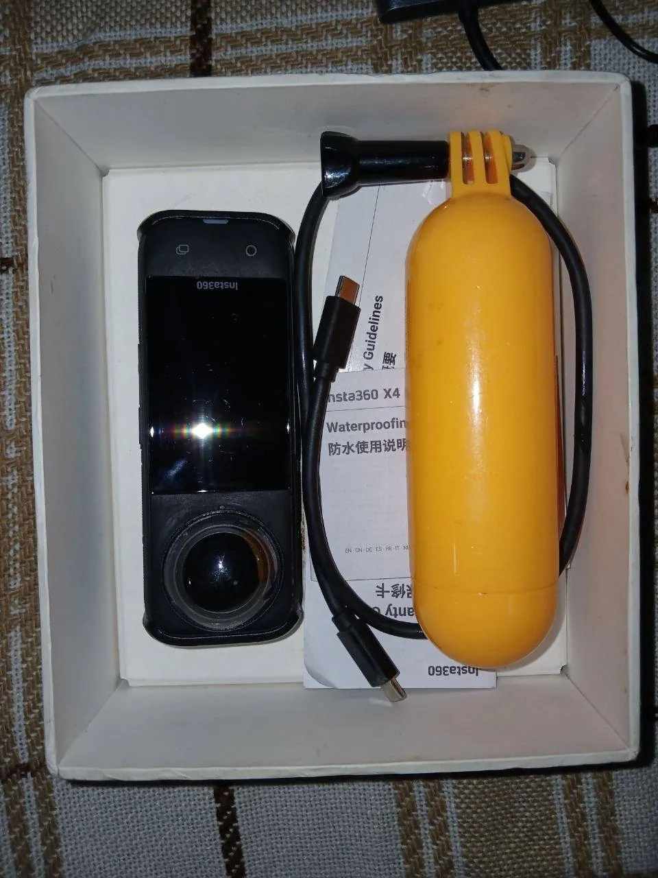 Экшн-камера Insta360 X4 с полным комплектом 2