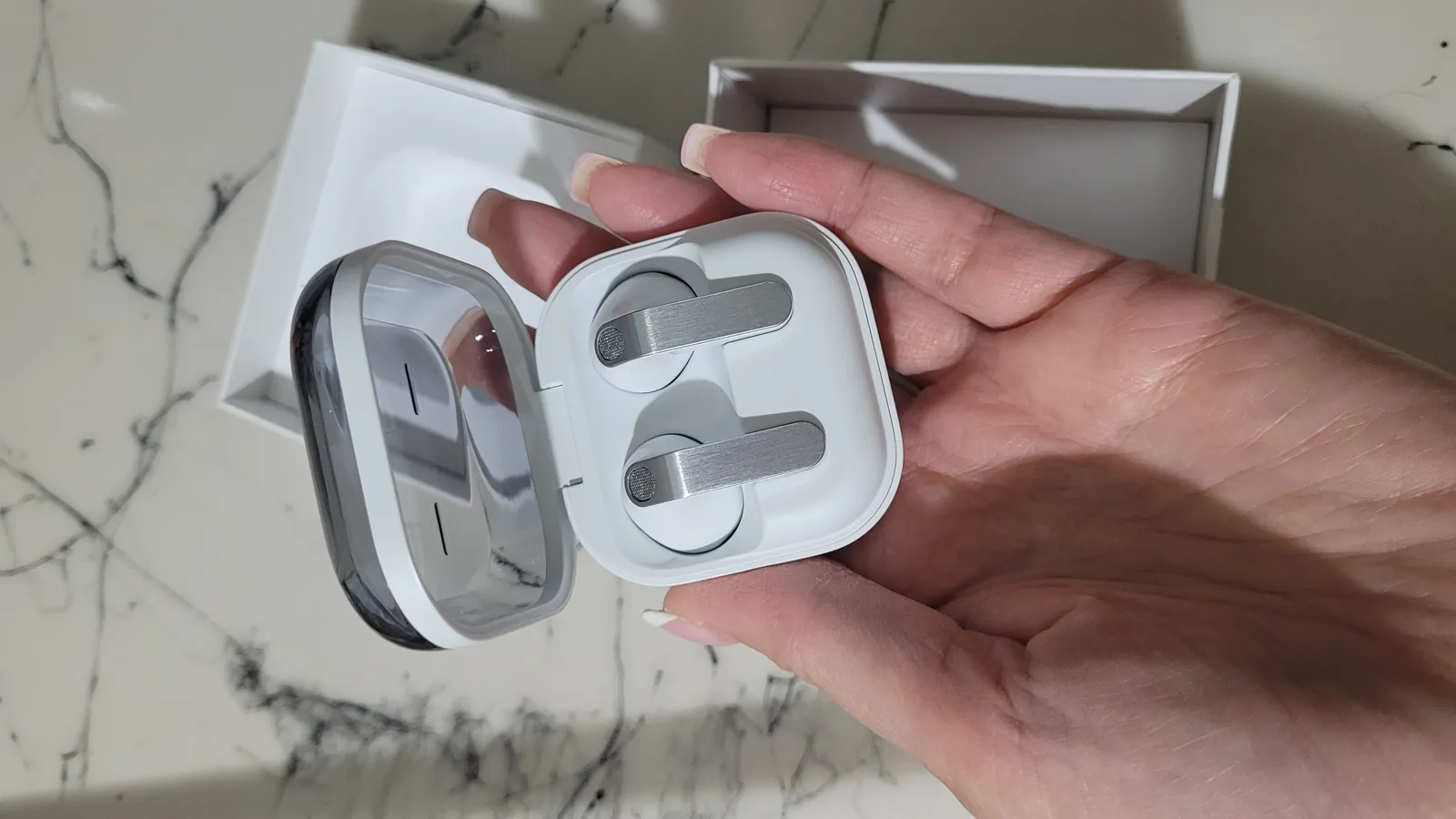 Новые наушники Samsung Galaxy Buds, оригинал 6