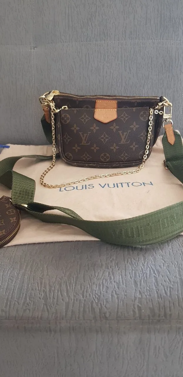 Женская сумка-трансформер Louis Vuitton Multi Pochette 1