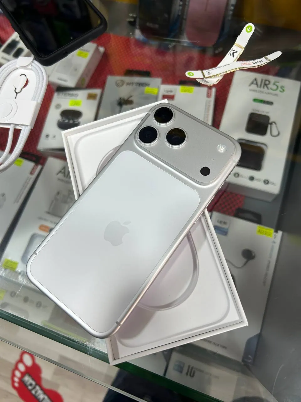 IPhone 17 Pro Max 256 ГБ в Алании 1