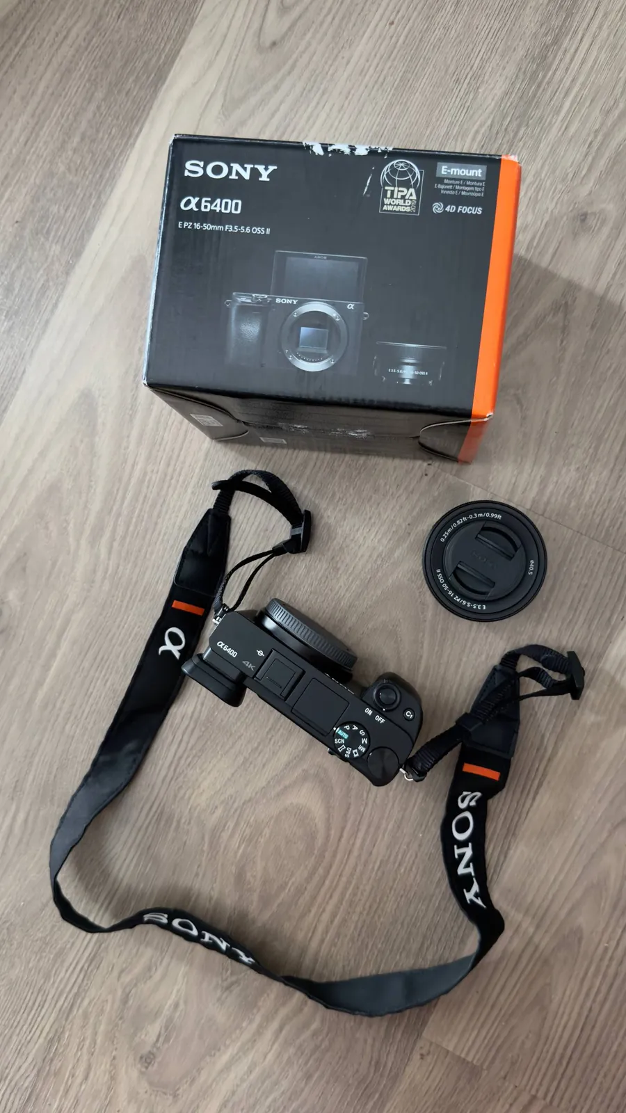 Беззеркальный фотоаппарат Sony A6400 в идеальном состоянии 1