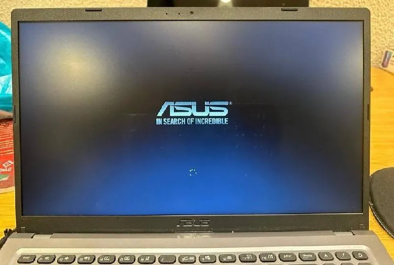 Ноутбук Asus Intel Core i3, 4/256 ГБ 4