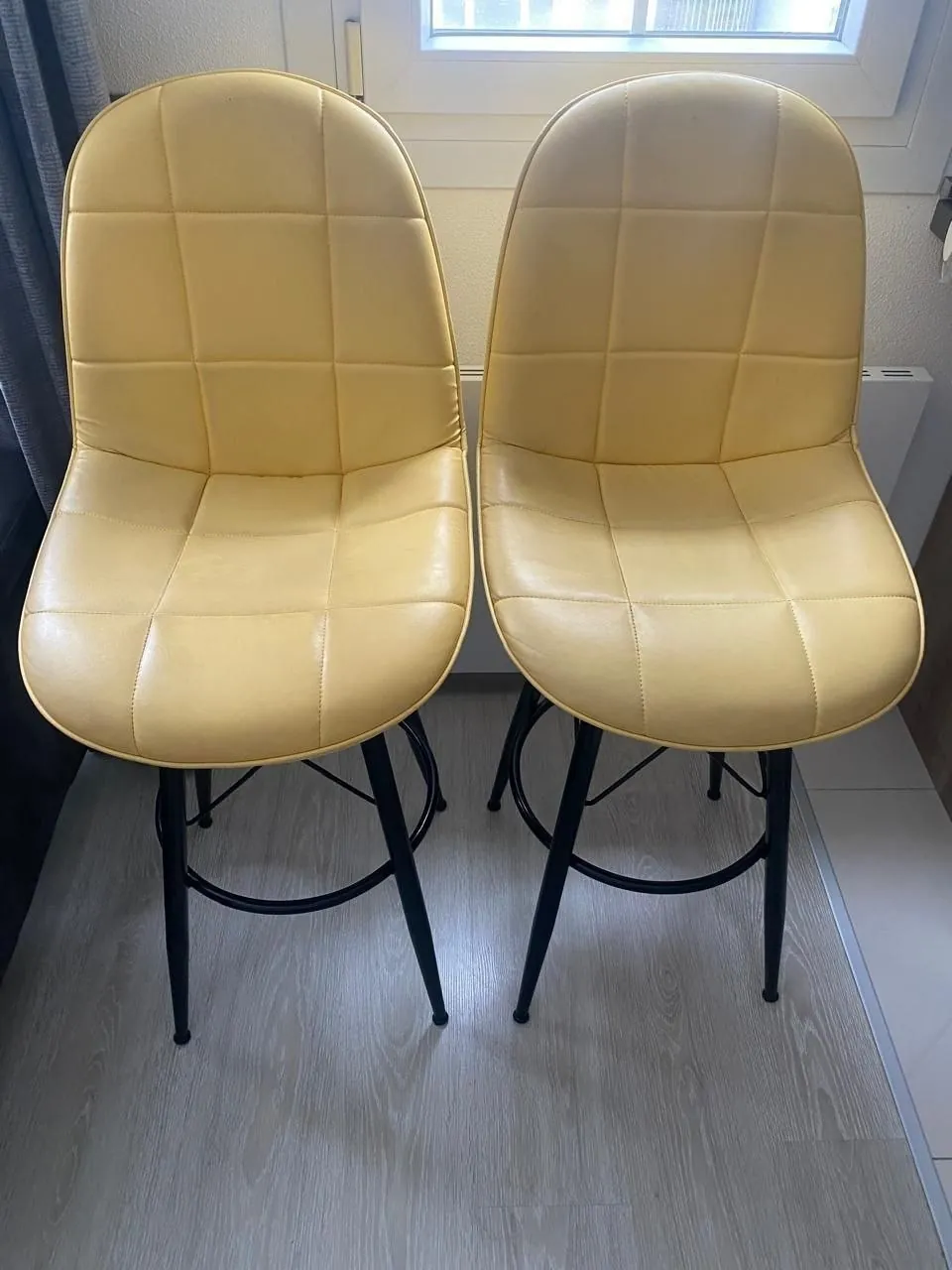 Барные стулья IKEA для кухни 1