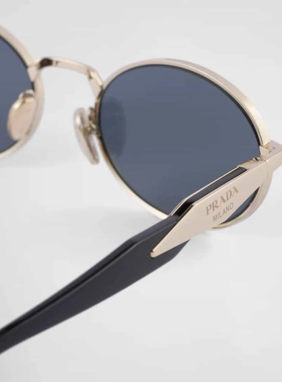Солнцезащитные очки PRADA оригинал с коробкой 1