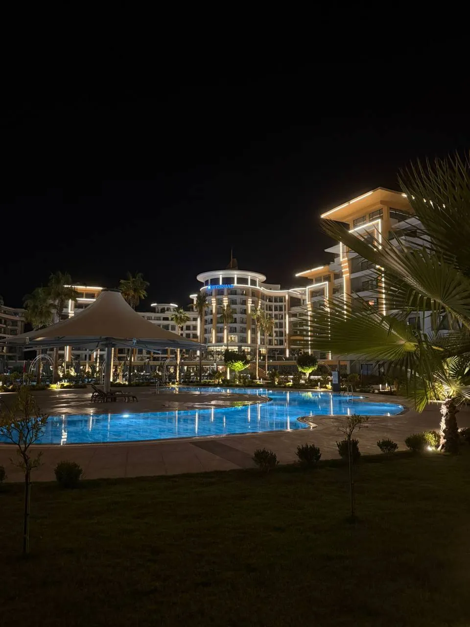 Квартира 2+1 без мебели в Azura World 1