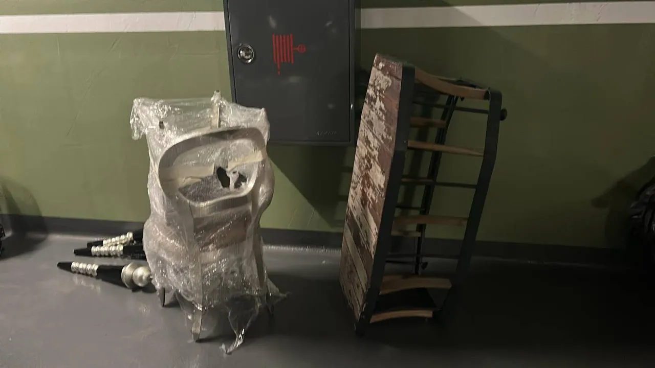 Два люксовых комплекта мебели в Эсеньюрте 5