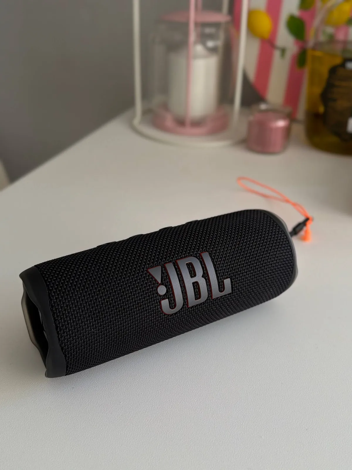 Портативная колонка JBL Flip 6 1