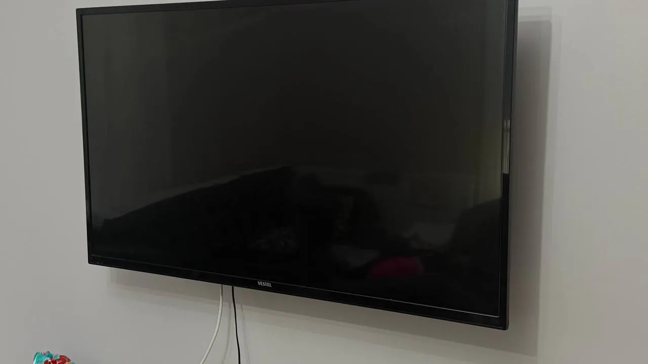 Телевизор Vestel Smart TV 1