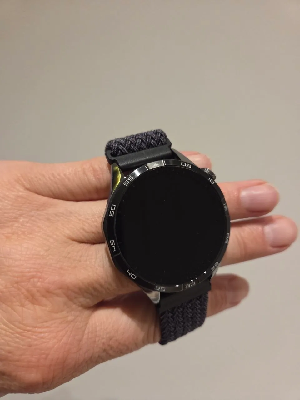 Huawei Watch GT 4 и наушники FreeBuds 5 3
