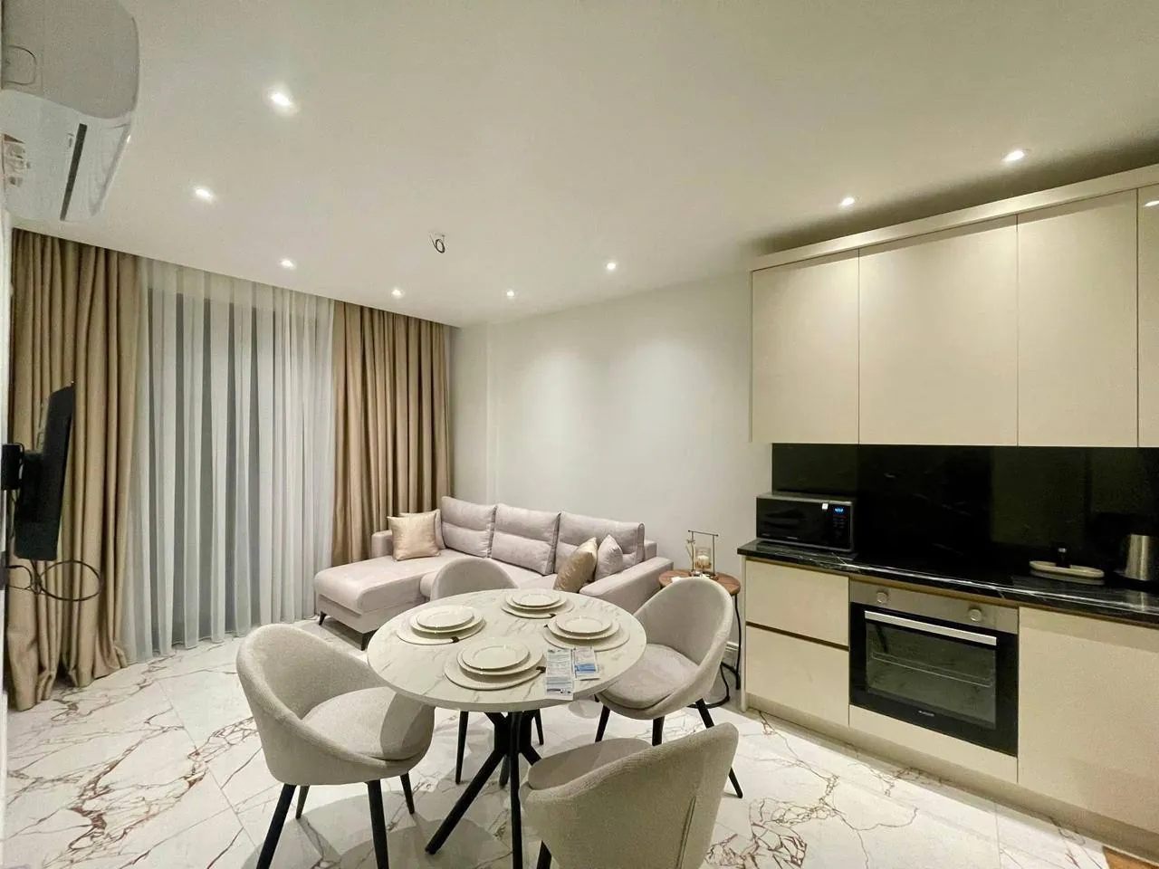 Квартира 1+1 в комплексе Best Home 46, Оба 3