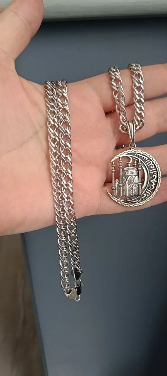 Новая серебряная цепочка с подвеской 1