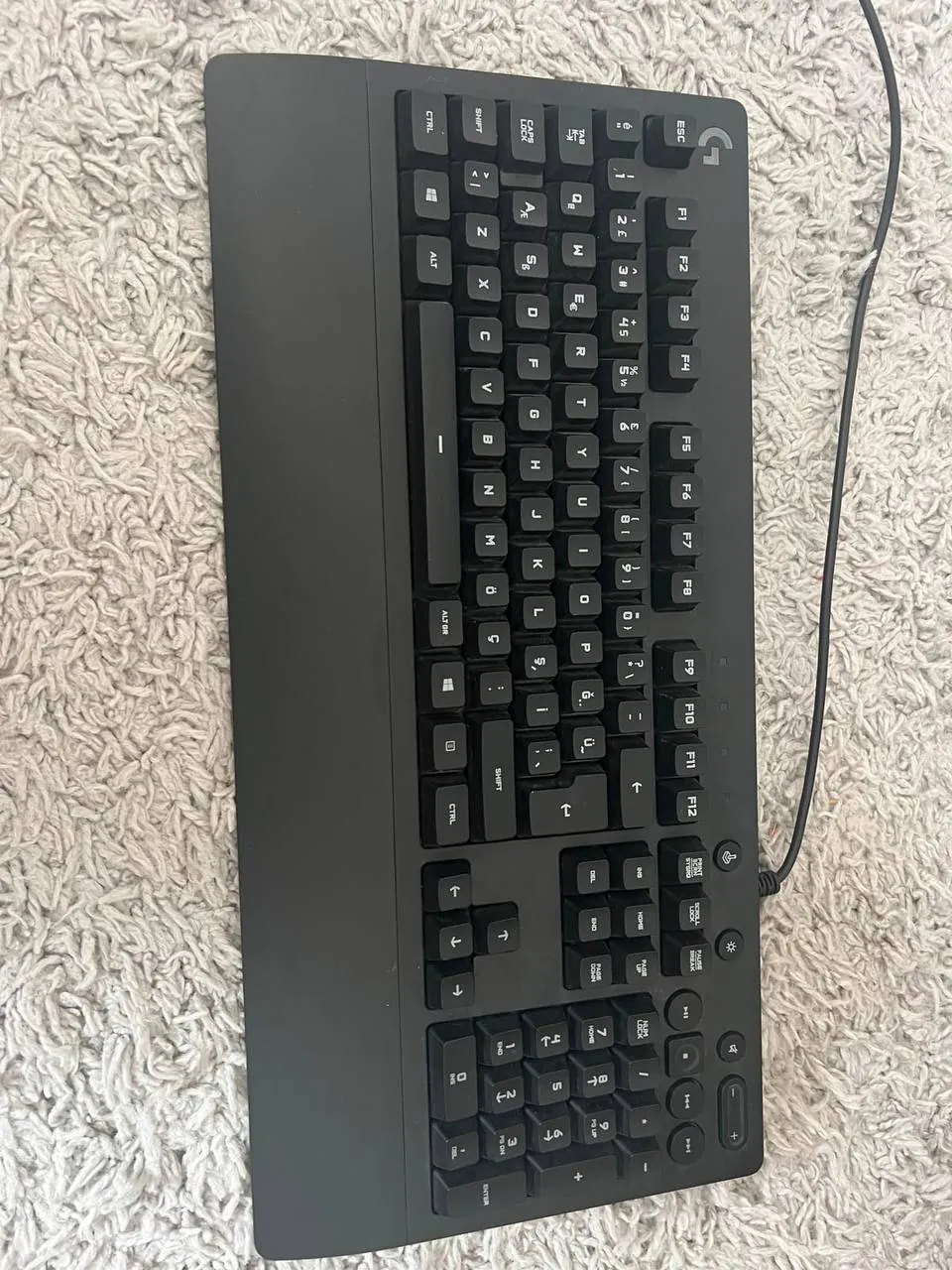 Игровая клавиатура Logitech G213 Prodigy RGB 2