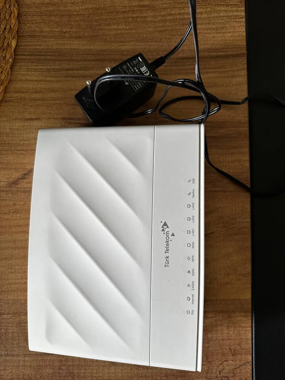 Wi-Fi роутеры, 2 штуки 1