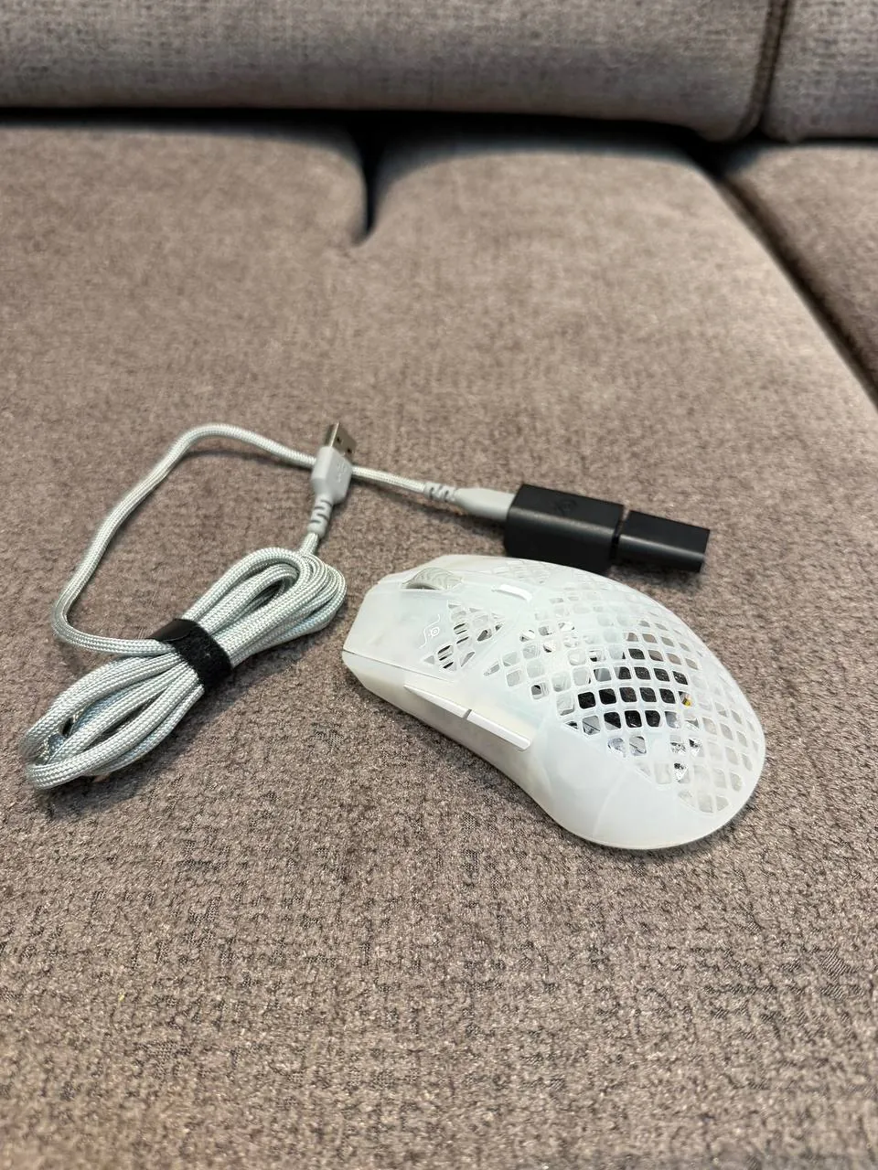 Игровая мышь SteelSeries Aerox 3 1