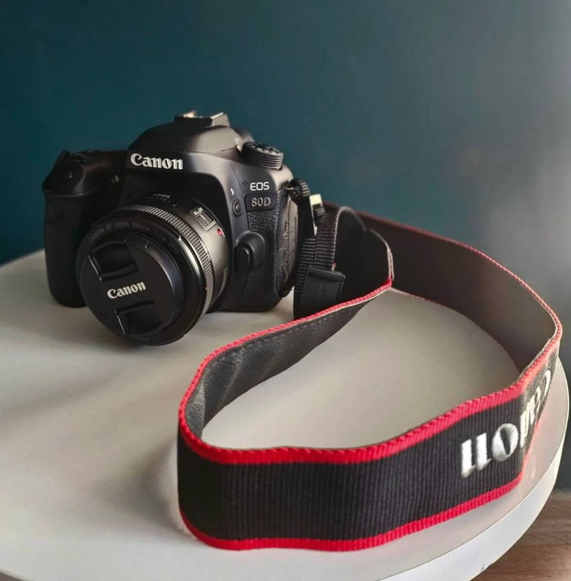 Фотоаппарат Canon 80D с объективом 50mm 1