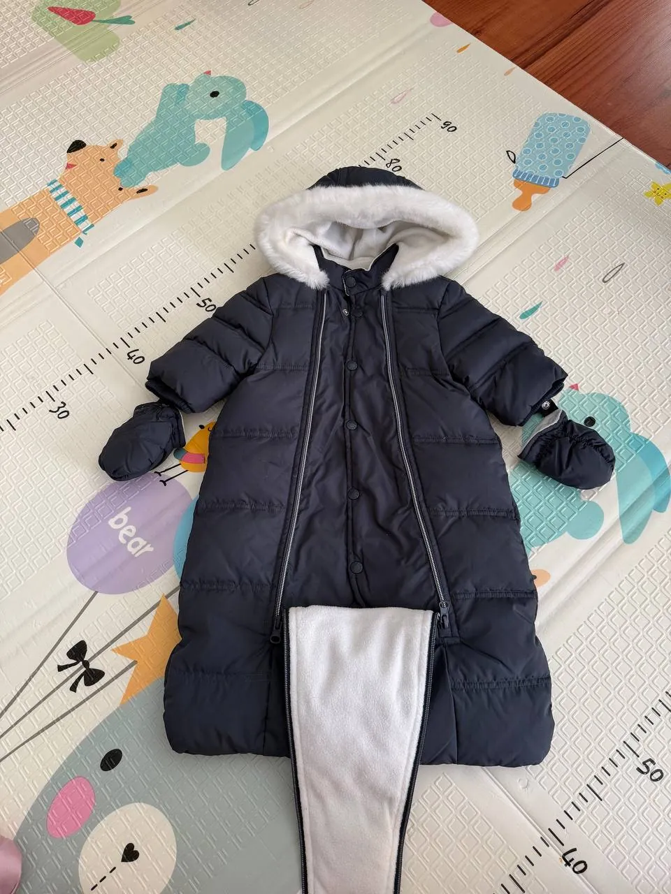 Зимний комбинезон Chicco 0-3 месяца 3
