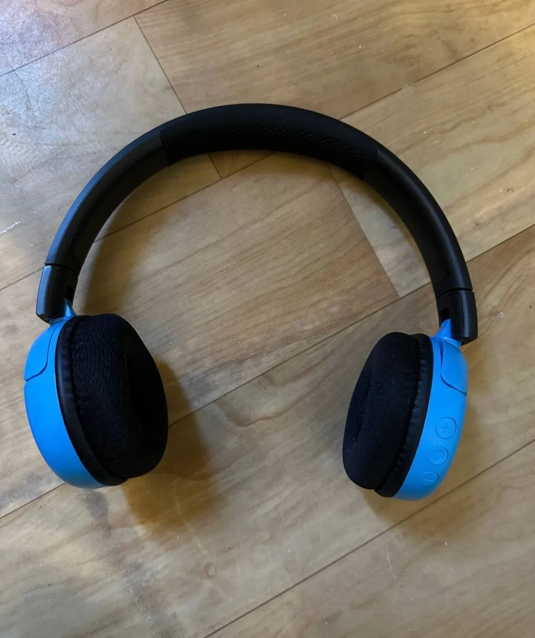 Детские наушники BuddyPhones 1