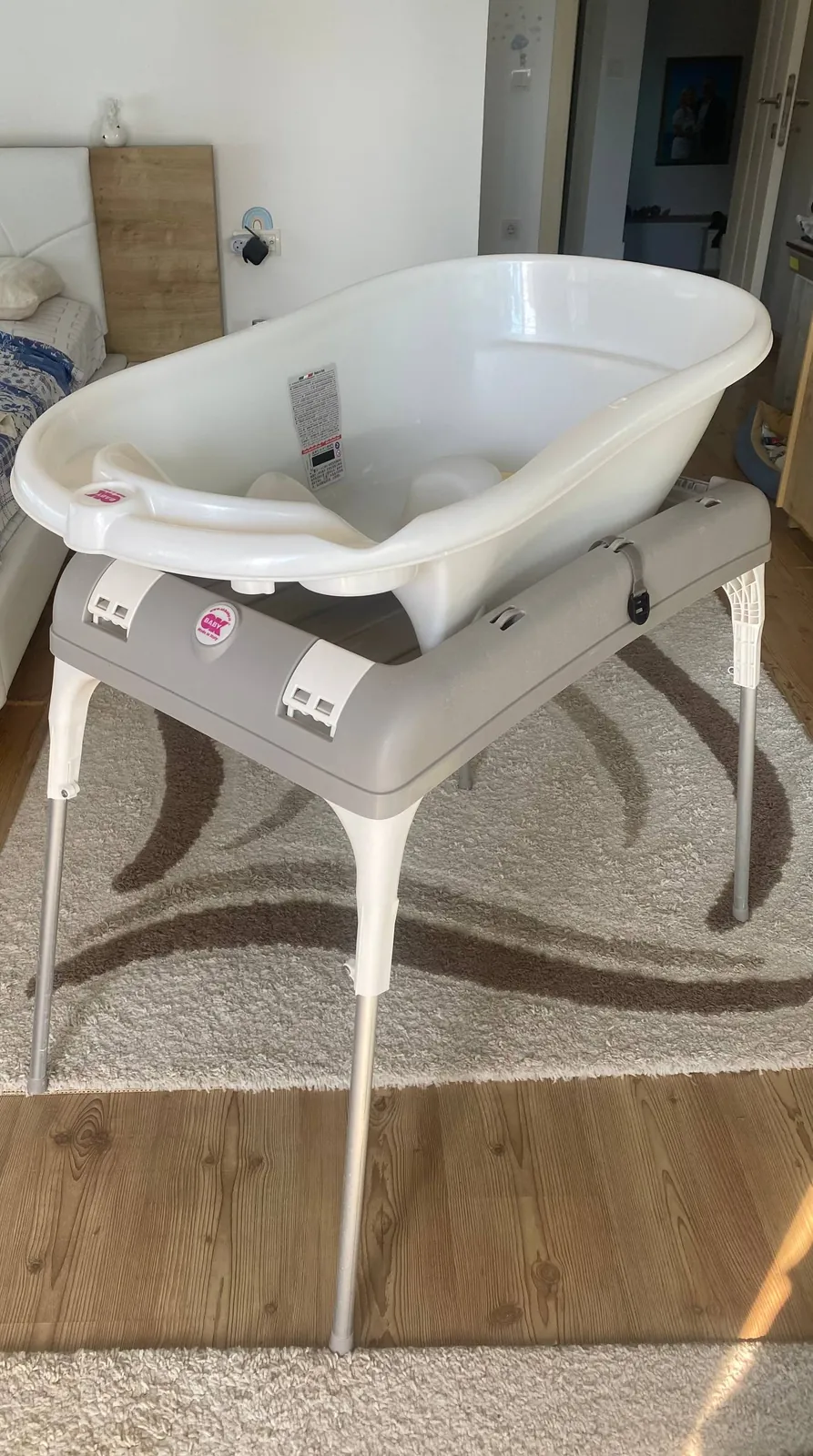 Детская ванночка с подставкой и горкой OK BABY 1