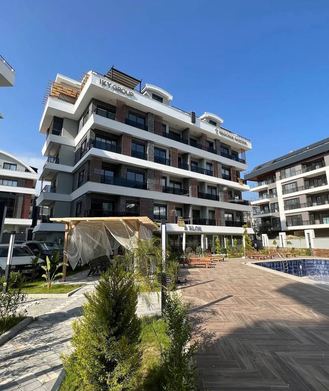 Пентхаус 3+1 в Begonia Garden, Оба 1