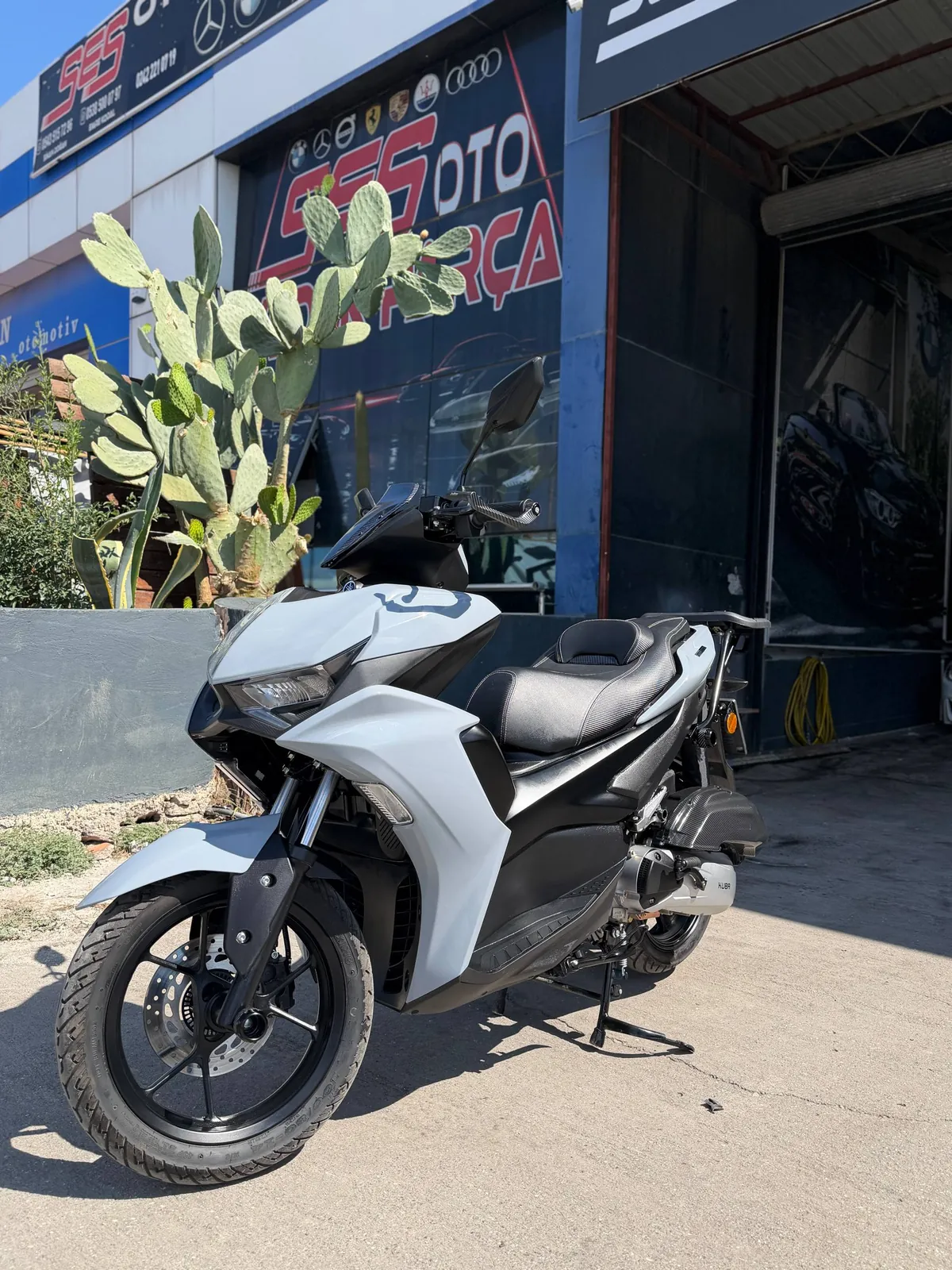 Скутер Kuba Vizy 50 5