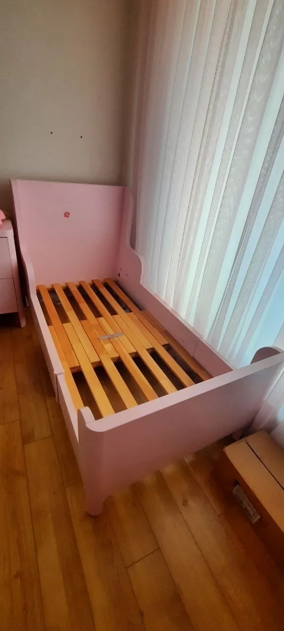 Кровать IKEA Busunge с матрасом, комод и шкаф 2