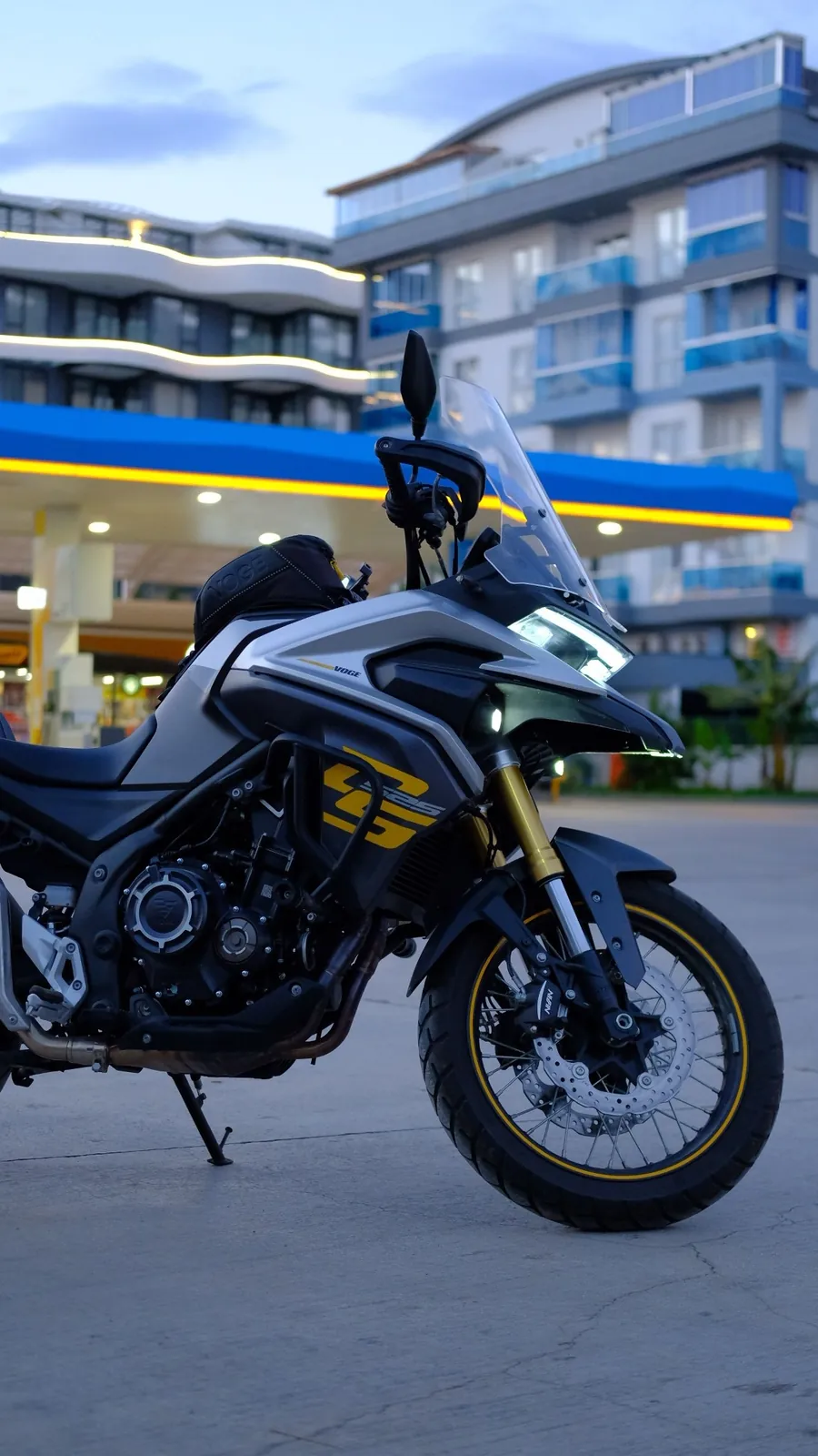 Автомобиль с пробегом 2700 км 1