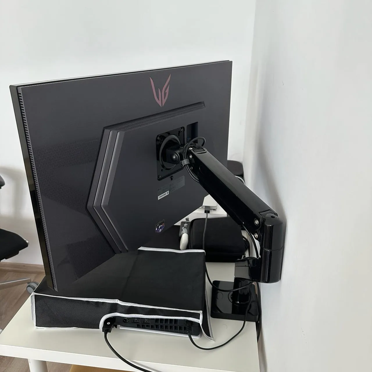 Игровой монитор LG UltraGear 32 дюйма 3