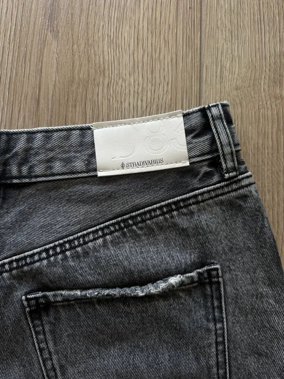 Джинсовые шорты Stradivarius в состоянии новых 4