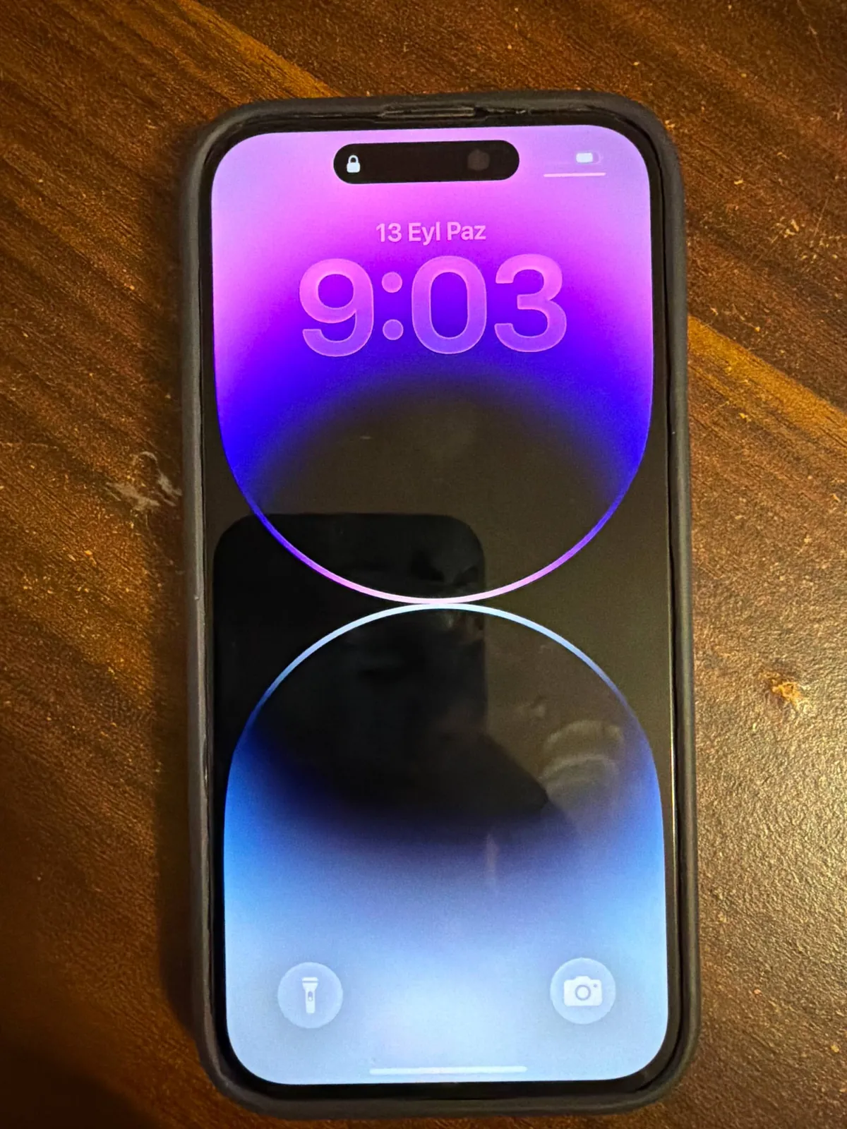 IPhone 14 Pro 128 ГБ без чехла 4