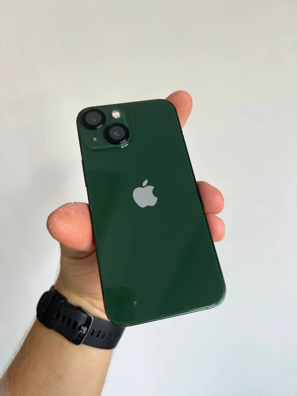 IPhone 13 mini зелёного цвета 2