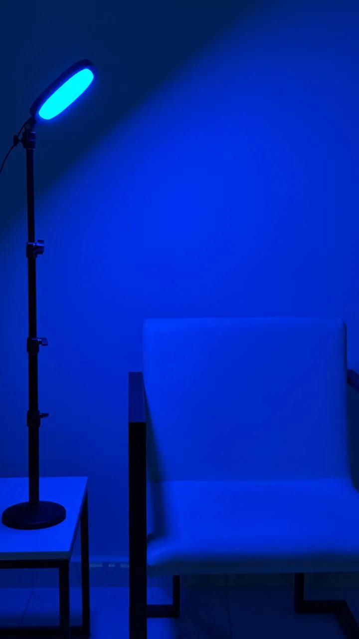 RGB-лампа для видеосъёмки на стойке 7